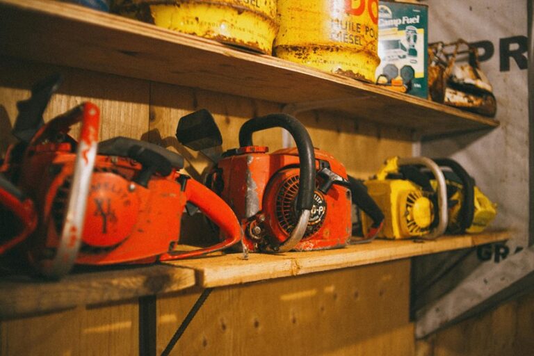 alternative oils for chainsaws