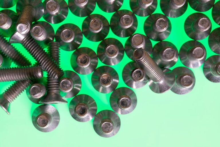 fast metal or wood fastening