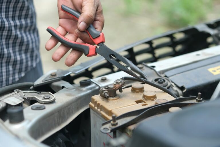 m18 batteries incompatible with m12