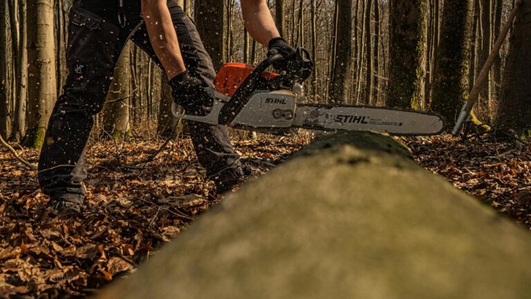 measure chainsaw chain length