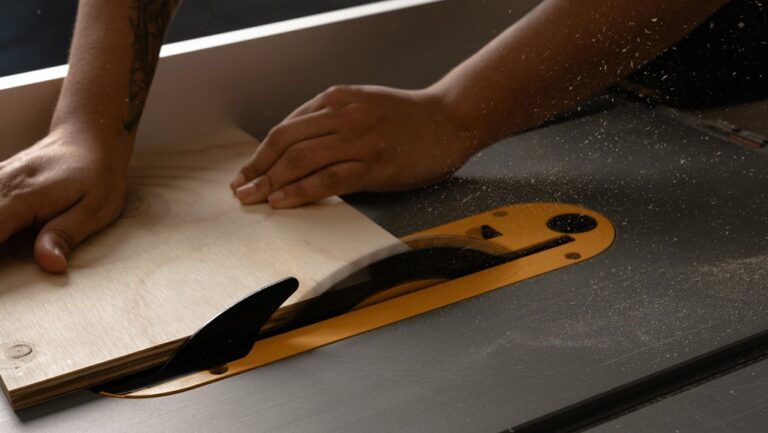 safe long board table saw cutting